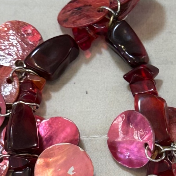 2/$15 Round Red shell discs stones/nuggets & rectangular beads stretchy bracelet - Picture 11 of 11